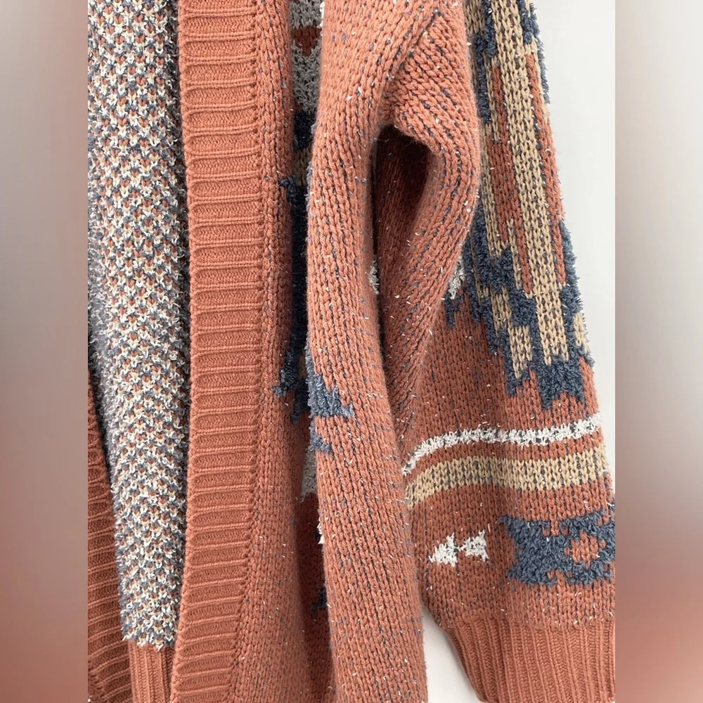 Cozy Southwestern Patterned Cardigan - Picture 2 of 7